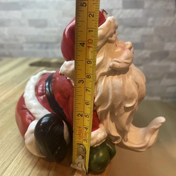 Santa Claus Stocking Holder Mantle Sitter Beard Hook Christmas Decor Red Resin - Picture 5 of 10